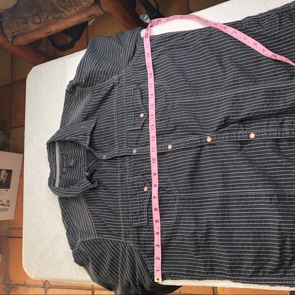 INC button down - Picture 7 of 7